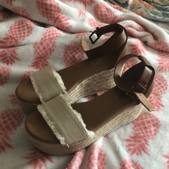 Steve Madden Shoes - Platform sandals espadrille